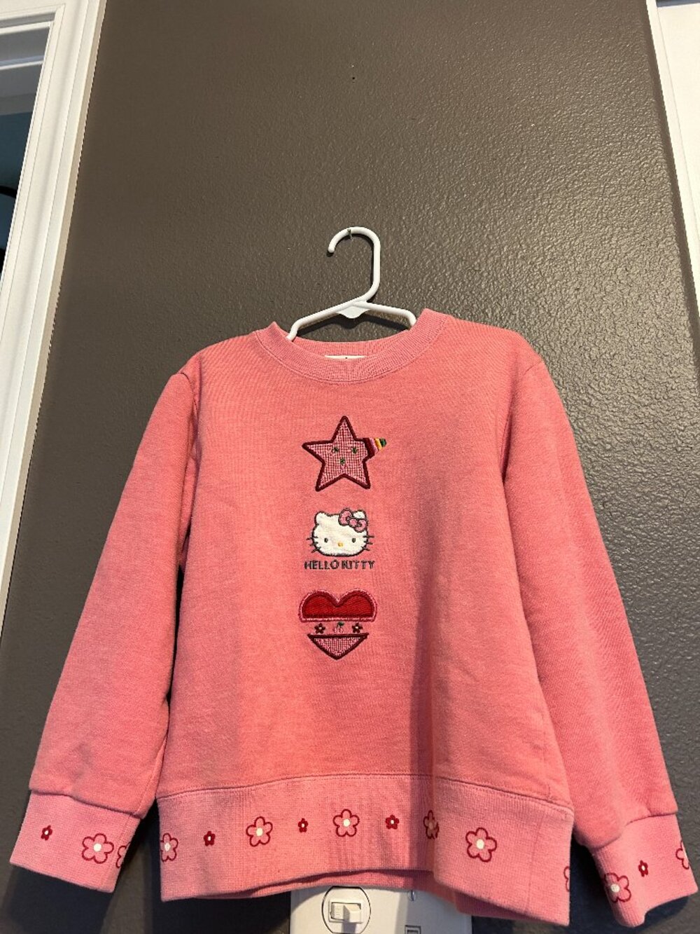 Girls Hello Kitty Pink Sweatshirt-Sanrio Floral Embroidered Pullover size 6/6X